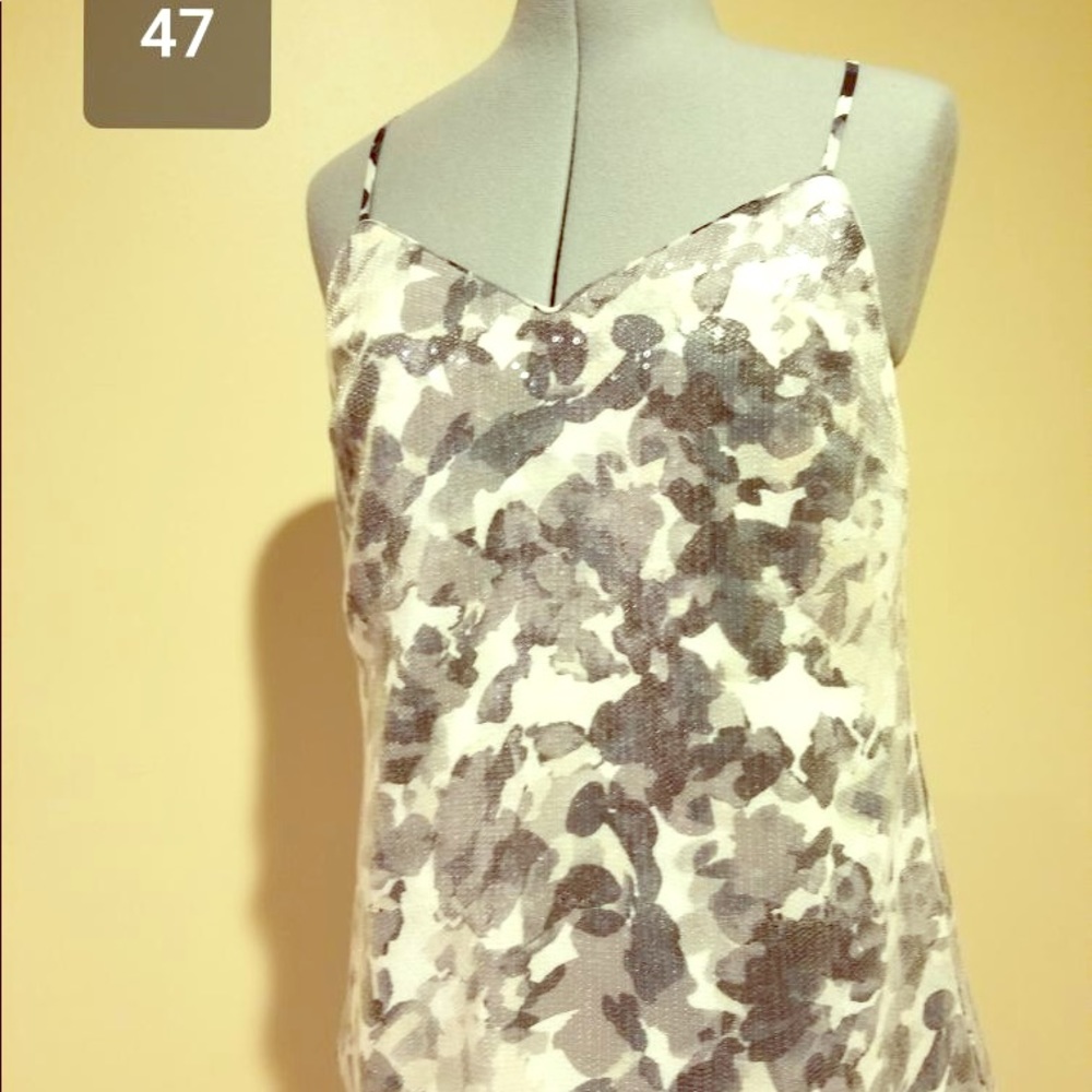 Sequin banana republic grey & white tank